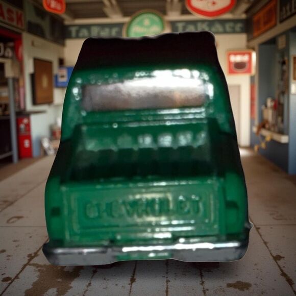 1973-1980 Chevrolet Stepside Pickup Truck Green FLASH Diecast 1:64 Scale - Picture 6 of 9